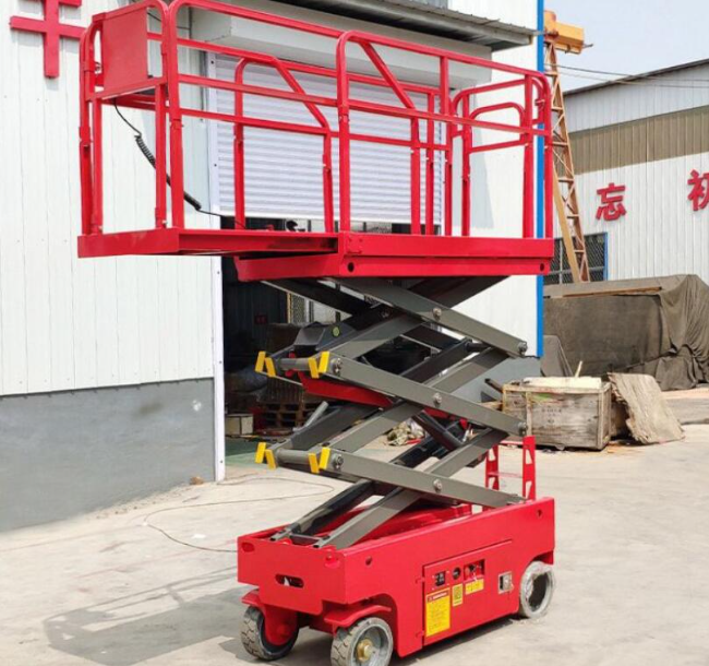 高平移动剪叉式升降机